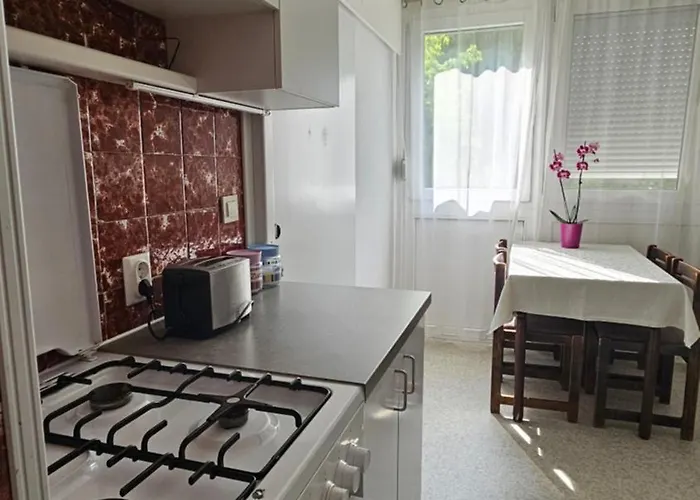 Δωμάτια σε οικογενειακή κατοικία Rosalia Λιουμπλιάνα